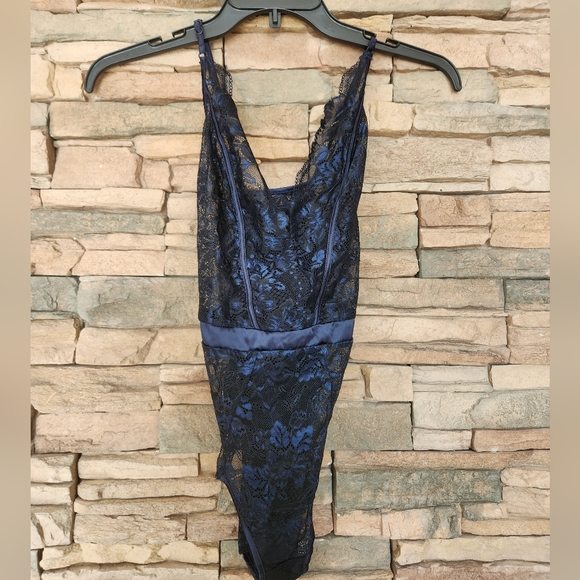 Satin and Lace Cross Back Teddy - Picture 4 of 5